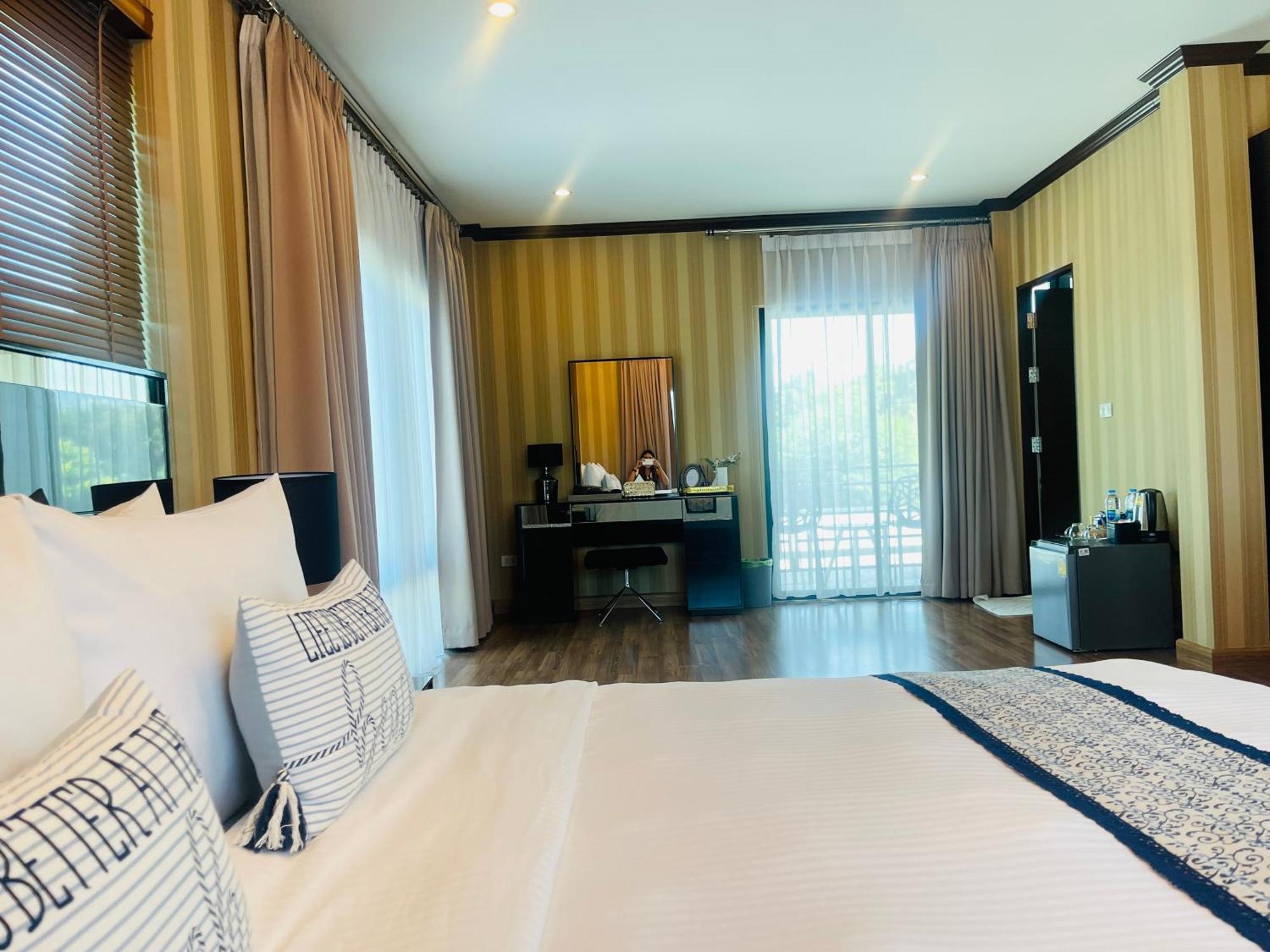 Romlaphass Boutique Villa 칼라신 외부 사진