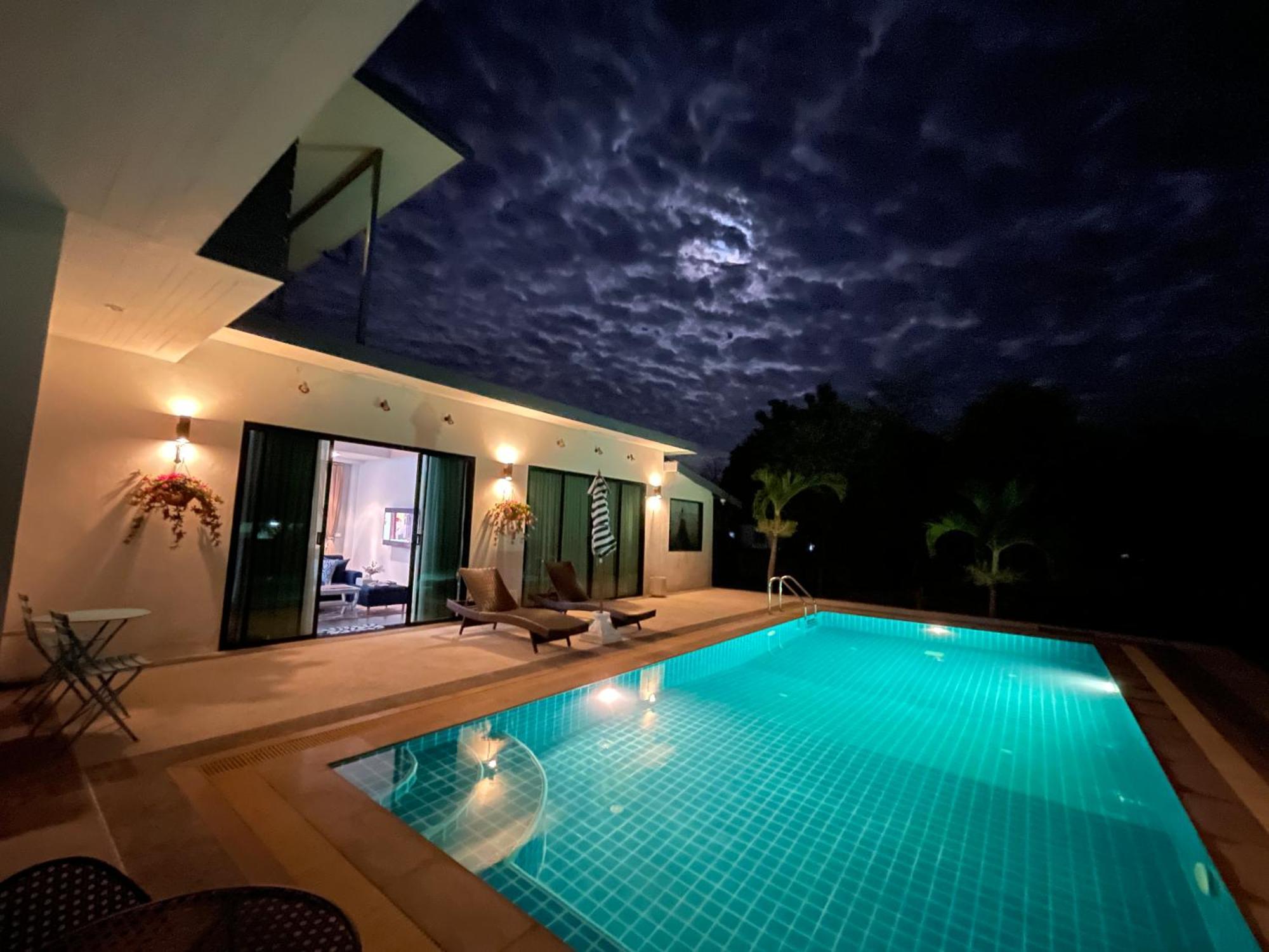 Romlaphass Boutique Villa 칼라신 외부 사진